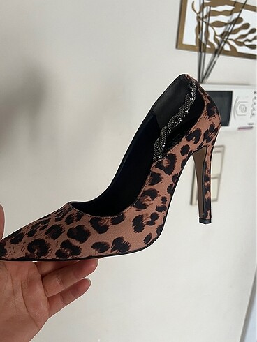 Leoparlıntopuklu