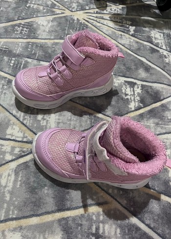 LC Waikiki Pembe Kız Çocuk kışlık bot