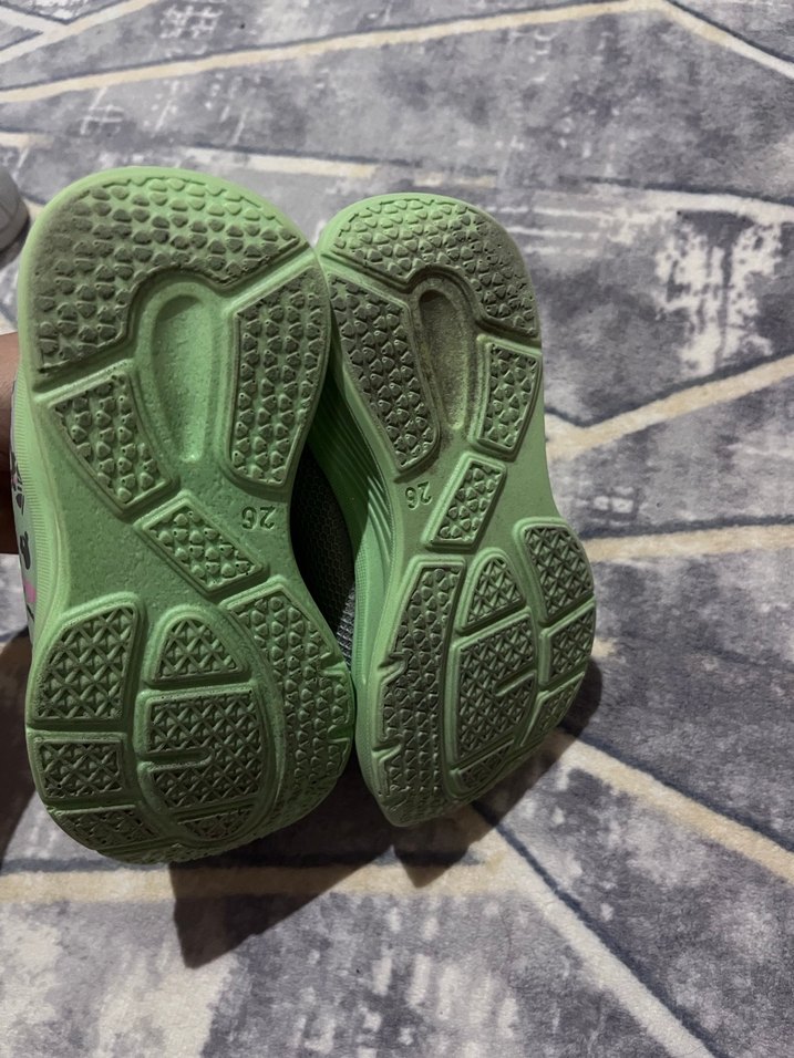 Kız Çocuk Gri Spor Ayakkabı - Görsel 2