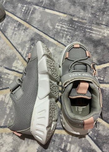 Kız Çocuk Gri Spor Ayakkabı - Görsel 3