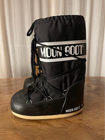 32 Beden Çocuk unisex Moon boots 31-34 yeni gibi!