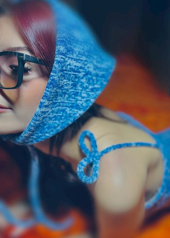 Kadın Mavi Kapüşonlu Örgü Sweatshirt - Görsel 5