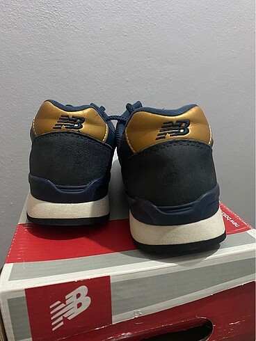 37 Beden lacivert Renk New Balance kadın spor ayakkabı