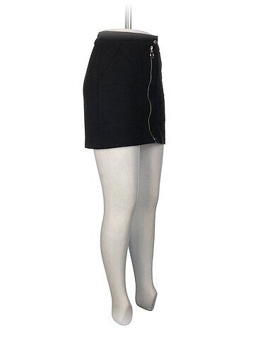 Bershka Bershka Mini Etek %70 İndirimli.
