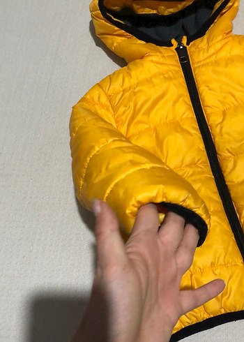 Sarı Kapüşonlu Fermuarlı Erkek Çocuk Mont - Görsel 2