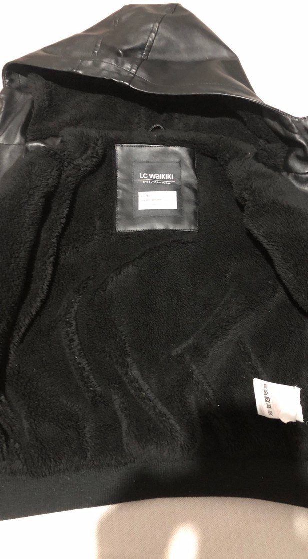 Erkek Çocuk Siyah Deri Kapüşonlu Ceket - Görsel 2