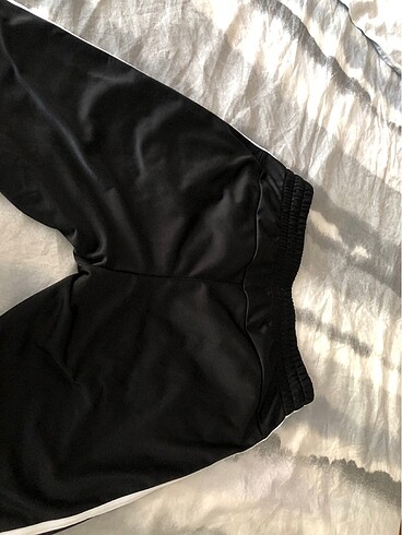 s Beden Adidas eşofman altı