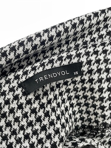 xs Beden çeşitli Renk Trendyol & Milla Hırka %70 İndirimli.