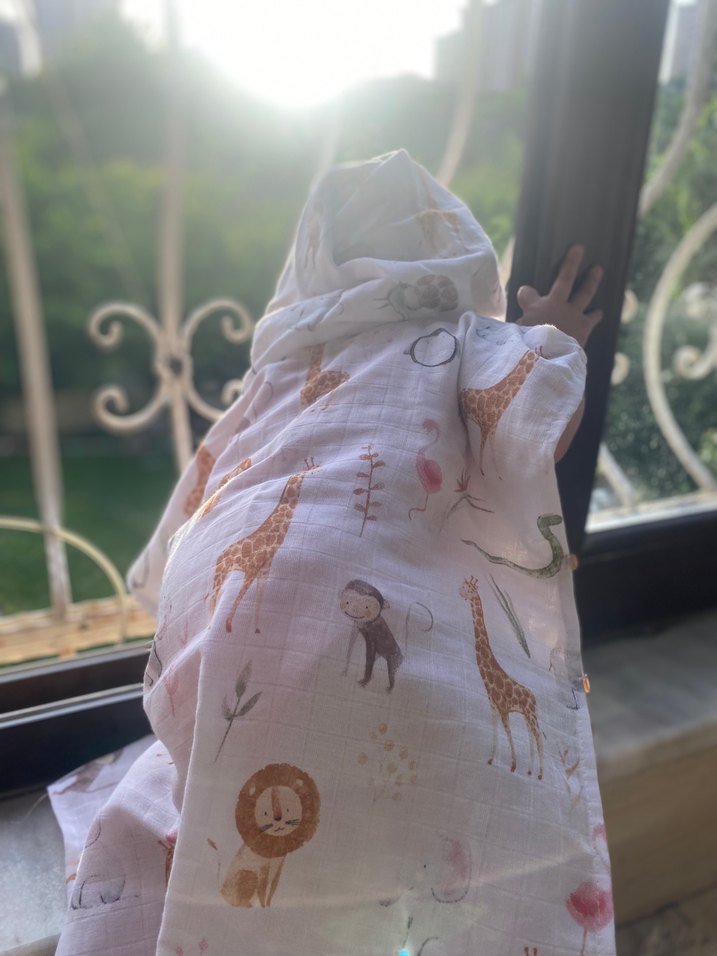 Kız Çocuk Beyaz Kapüşonlu panço - Görsel 2