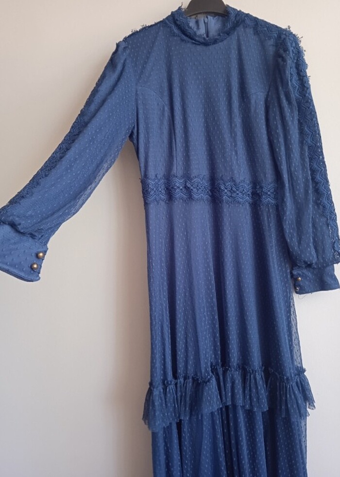 Şık tül elbise - Görsel 4