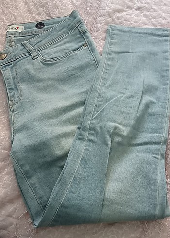 Gri Düğmeli Midi Denim Kadın Jean