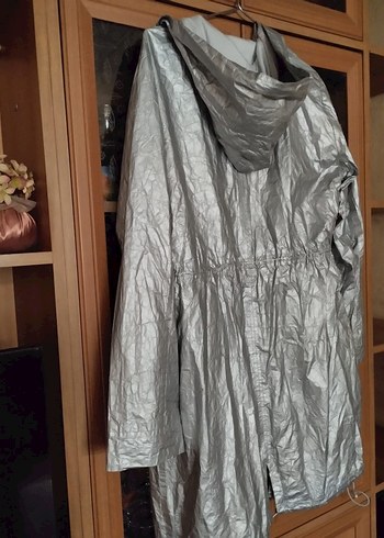 Gri Kadın Yağmurluk - Görsel 12