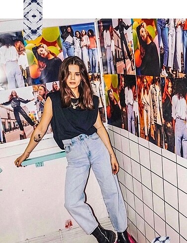LEVİ?S BALLOON LEG JEAN