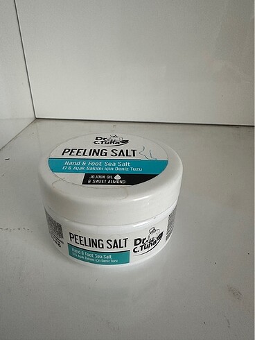 Farmasi el ayak peeling deniz tuzu 250ml