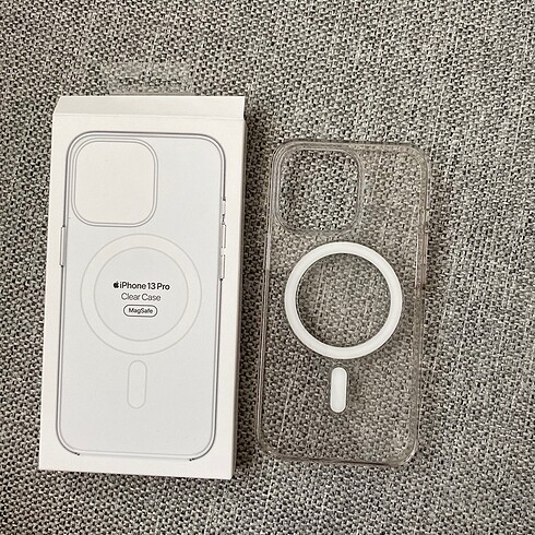 iPhone 13 pro max kılıf şeffaf MagSafe