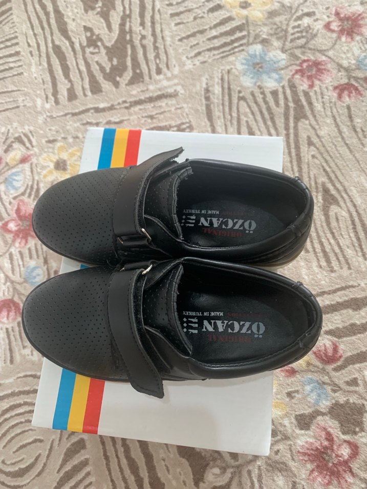 Erkek Çocuk Siyah Cırtlı Günlük Ayakkabı - Görsel 2