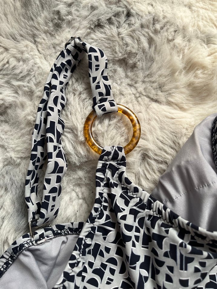 Kadın Gri Batik Desenli Mini Düğmeli Mayo - Görsel 5