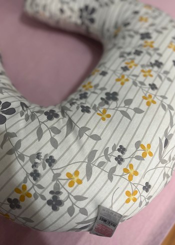 Gri Çiçek Desenli Emzirme ve Hamile Yastığı - Görsel 2