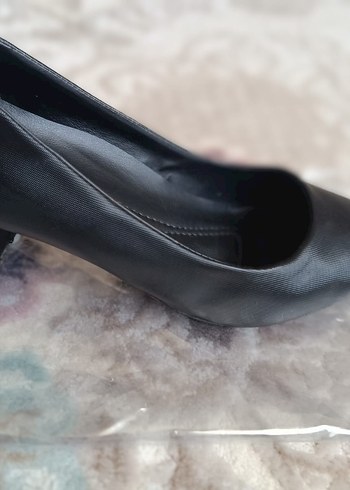 Siyah Stiletto Topuklu Kadın Ayakkabı