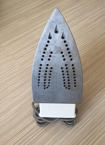 Braun Şok Buharlı Ütü - Görsel 7