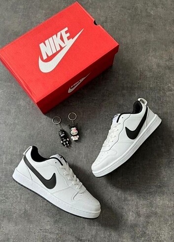 40 Beden beyaz Renk Sıfır barkodlu kutulu Nike COURD brouhgt LOW 2