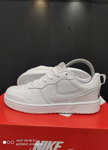 Nike Sıfır ürün kutulu ithal Nike COURD BROUGHT 36-44 arası bedenleri