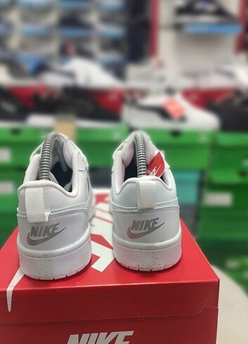 Nike sıfır ürün kutulu ithal ürün tam kalıp..