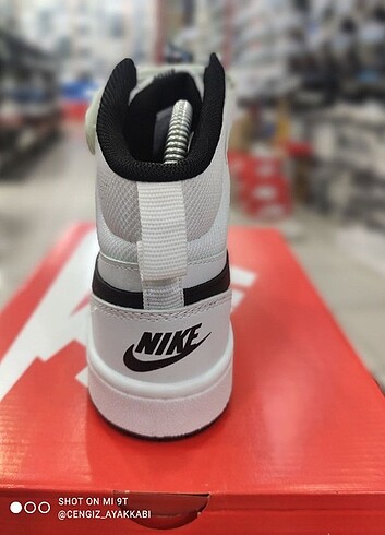 Nike Sıfır ürün kutulu ithal Nike COURT BROUGHT