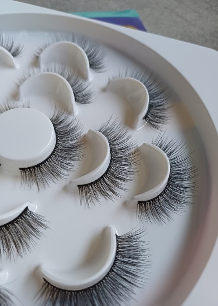 51 nolu uzun kıvrımlı ipek takma kirpik - Görsel 2