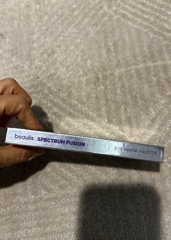 Beaulis Spectrum Fusion Çok Renkli Işıltılı Far Paleti - Görsel 2
