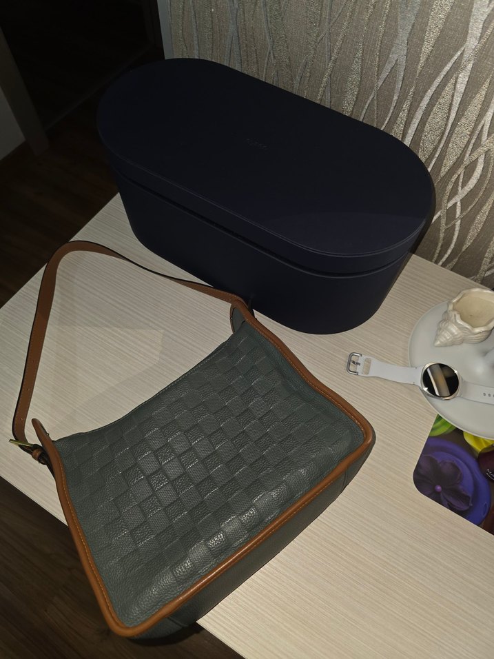 Kemer Detayli Deri Kadın Çanta - Görsel 3