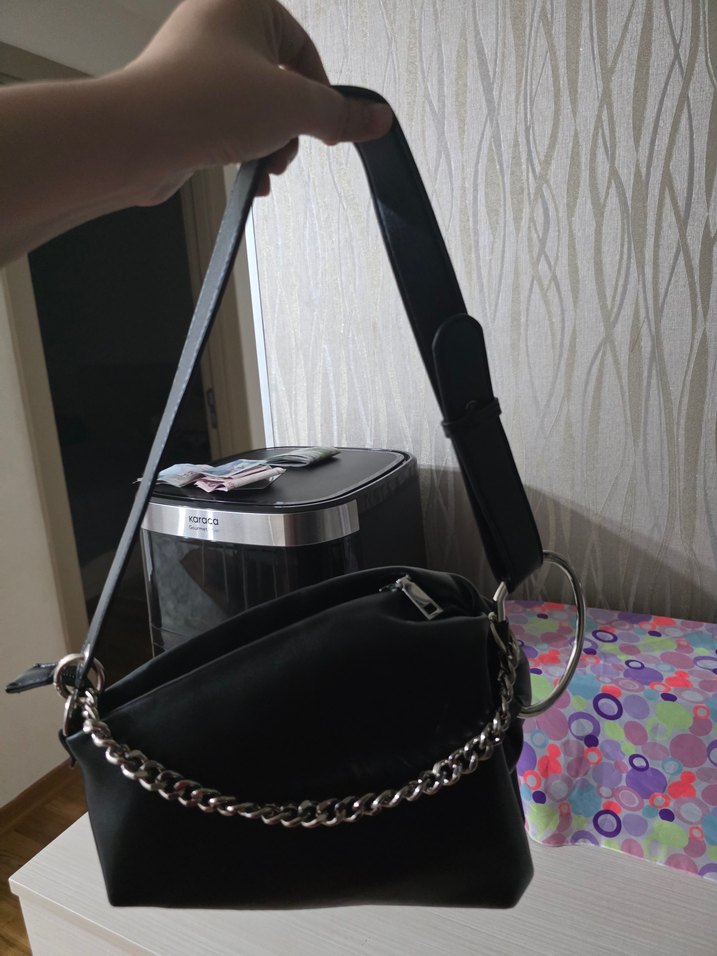 Kadın Siyah Deri Zincir Detaylı Çanta - Görsel 3