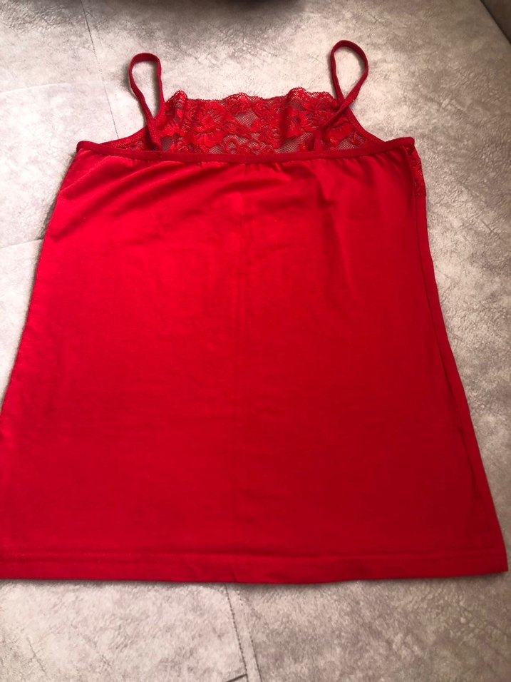 Dantel Detaylı Kırmızı İp Askılı Kadın Atlet - Görsel 3