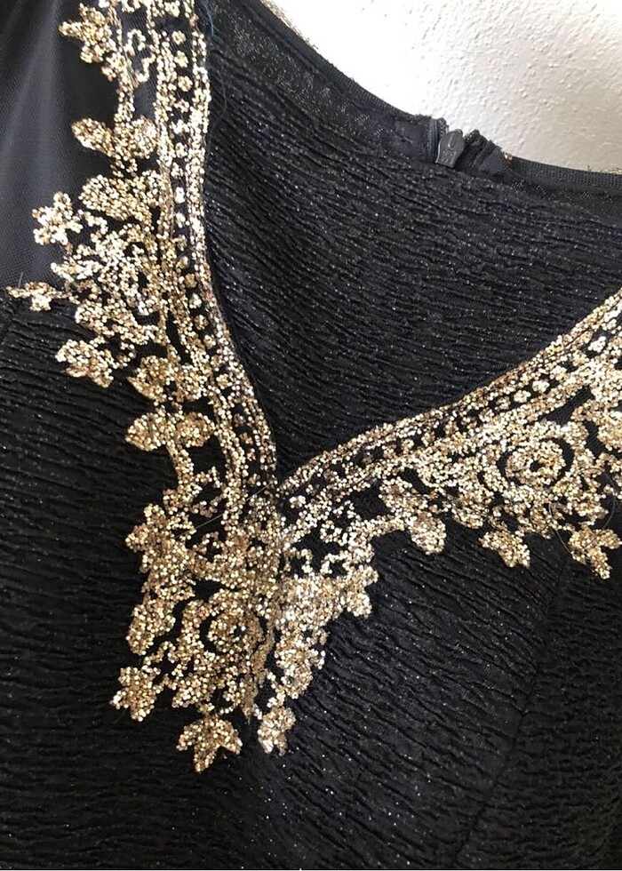 Kolları sim detaylı abiye - Görsel 2