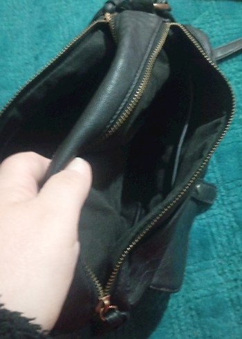 Siyah Deri Tokalı Biker Kadın Çanta - Görsel 4