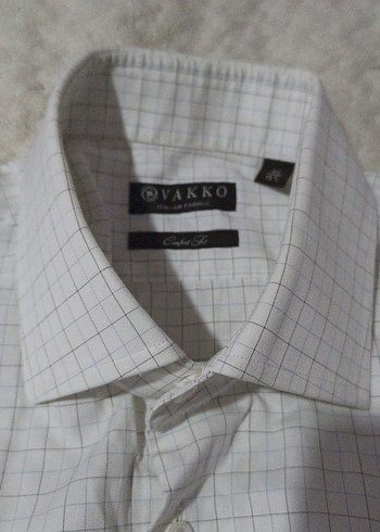 Düğmeli Uzun Kollu Beyaz Erkek Gömlek Vakko - Görsel 5