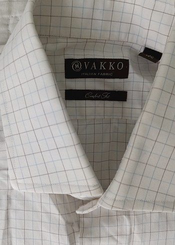 Düğmeli Uzun Kollu Beyaz Erkek Gömlek Vakko - Görsel 2