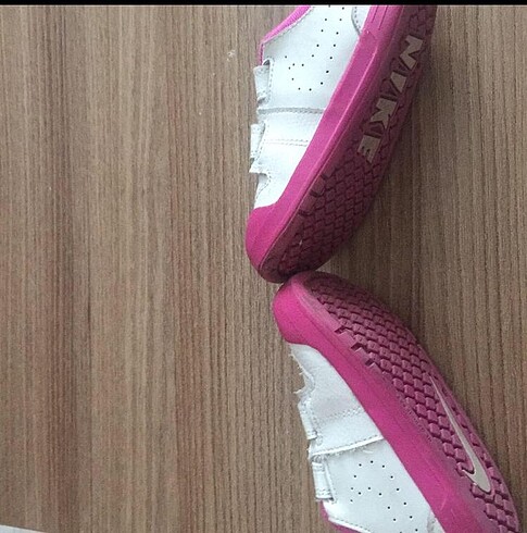 25 Beden beyaz Renk Nike çocuk spor ayakkabı