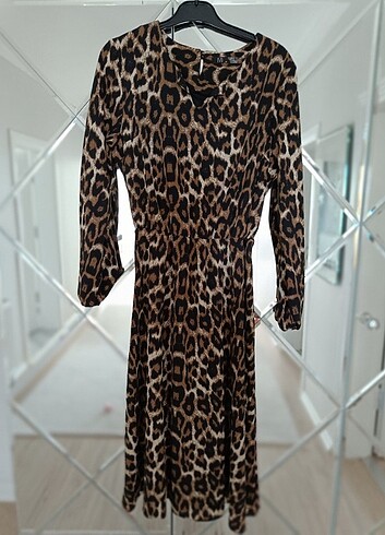 l Beden çeşitli Renk LEOPAR DESENLİ ELBİSE