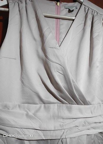 V Yaka Drapeli Midi Bej Kadın Elbise - Görsel 3