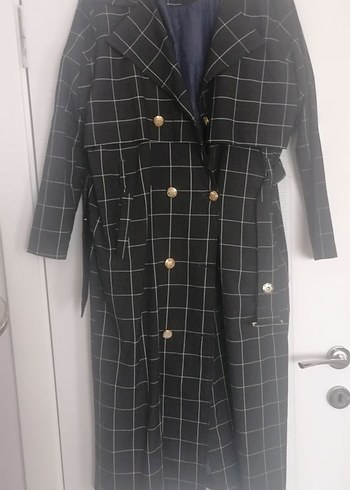 Kadın Siyah Kareli Kemerli Uzun Trençkot - Görsel 3