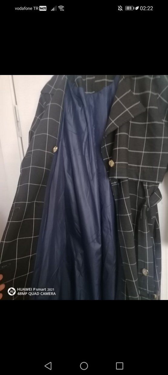 Kadın Siyah Kareli Kemerli Uzun Trençkot - Görsel 5