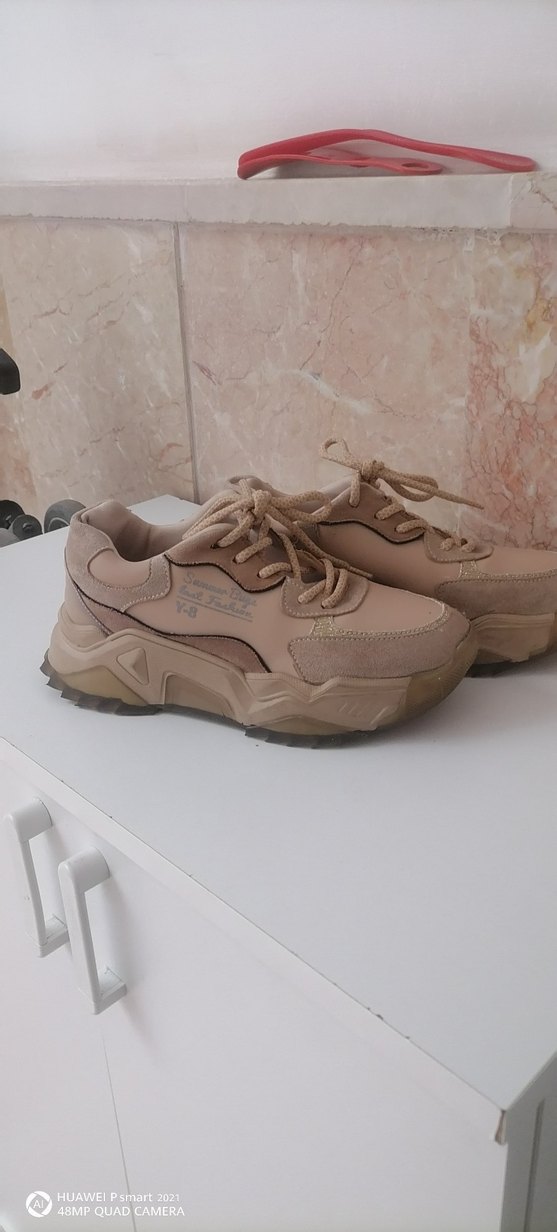 Bayan spor ayakkabı - Görsel 2