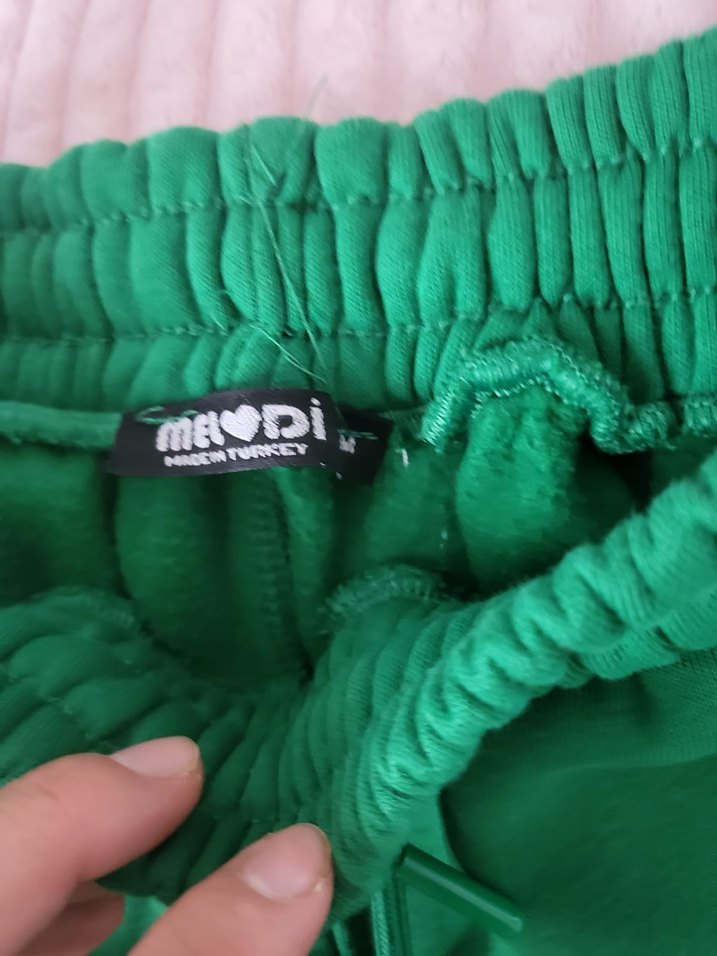 Kadın Yeşil Bol Kesim Fermuarlı Eşofman Altı - Görsel 3