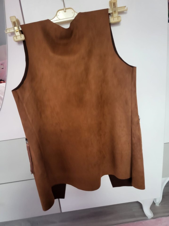 Kahverengi Süet Püsküllü Kısa Kadın Yelek - Görsel 4