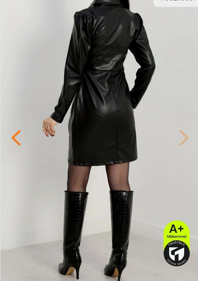 Siyah Yılan Desenli Deri Dizüstü Çizme - Görsel 2