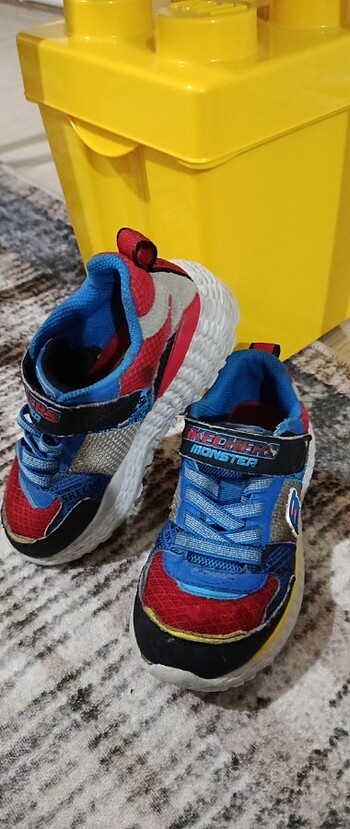 29 Beden çeşitli Renk Skechers 29 numara
