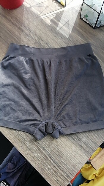 l Beden Boxer