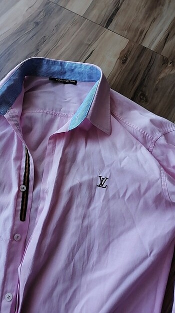 Louis Vuitton Pembe gömlek