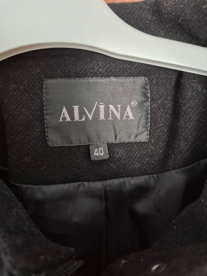 Siyah Uzun Belden Kemerli Kaban - Görsel 5